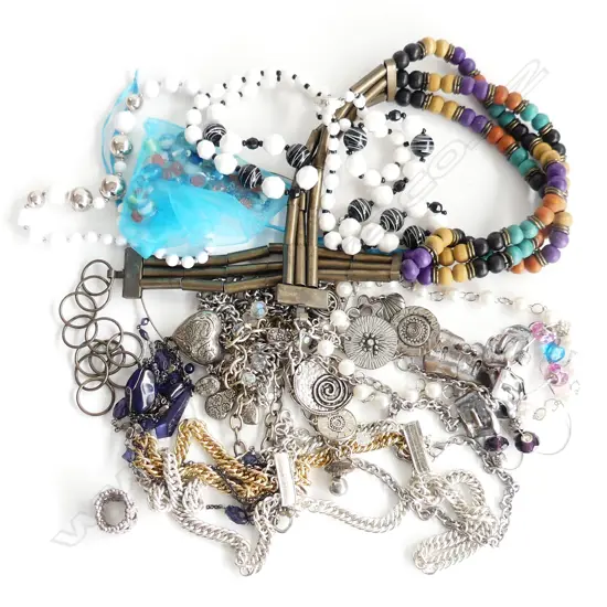 ASST NECKLACES & BEAD BELTS ETC..