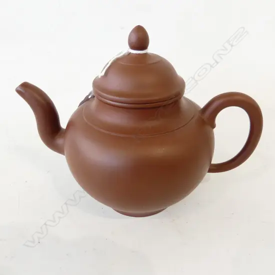 CHINESE YIXING WARE TEAPOT H.130mm