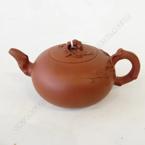 CHINESE YIXING WARE TEAPOT 115mm dia small repair to spout