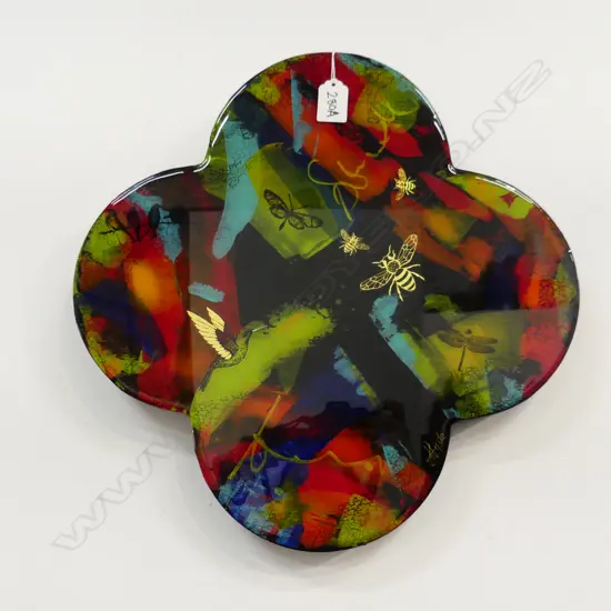 KRISTIN HYDE QUATREFOIL ARTWORK, MIXED MEDIA & RESIN, 2019 400x400mm