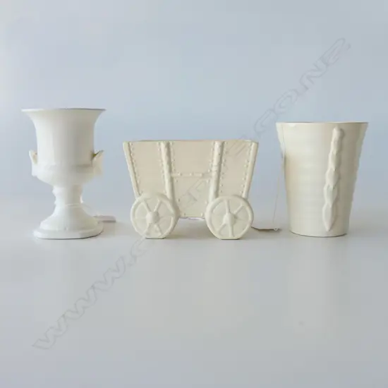 THREE CROWN LYNN WHITE VASES NO’S 516, 131 & 679