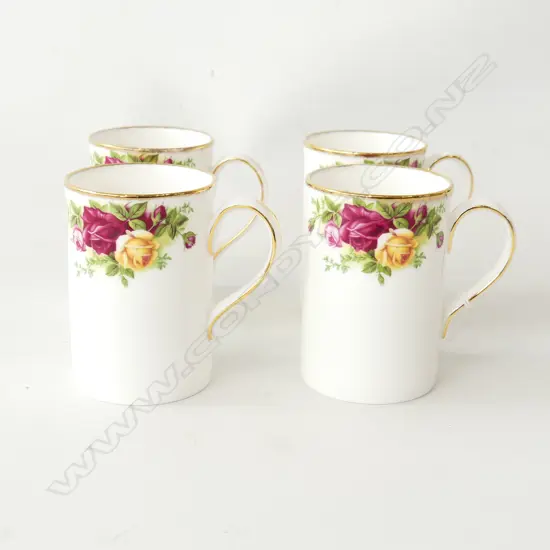 4 ROYAL ALBERT OLD COUNTRY ROSES MUGS H.100mm
