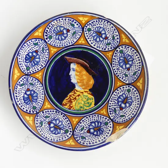 18thC STYLE FAENZA WALL PLATE  DIA. 180mm (CHIP TO RIM)