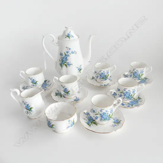 R/ALBERT  FORGET ME NOT PAT COFFEE SET  COFFEE POT H 220MM