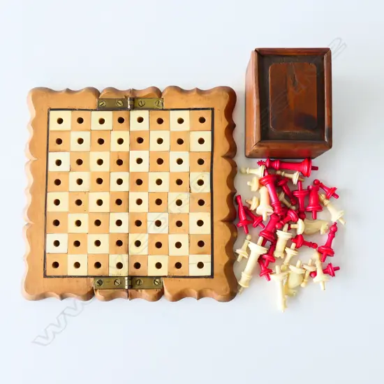 TRAVELLING FOLDING CHESS BOARD WITH BOXED IVORY CHESS PIECES