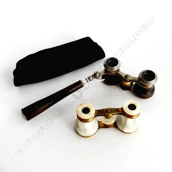 2 PRS OPERA GLASSES - LEATHER & MoP