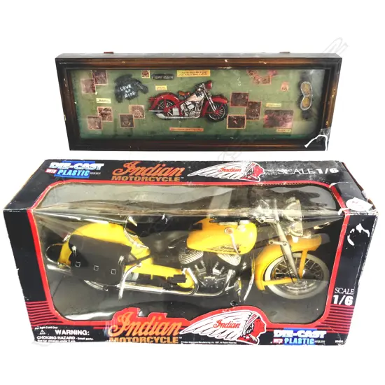 BOXED DIE CAST INDIAN MOTOR CYCLE L400MM & CASED  MOTOR BIKE DISPLAY L450MM
