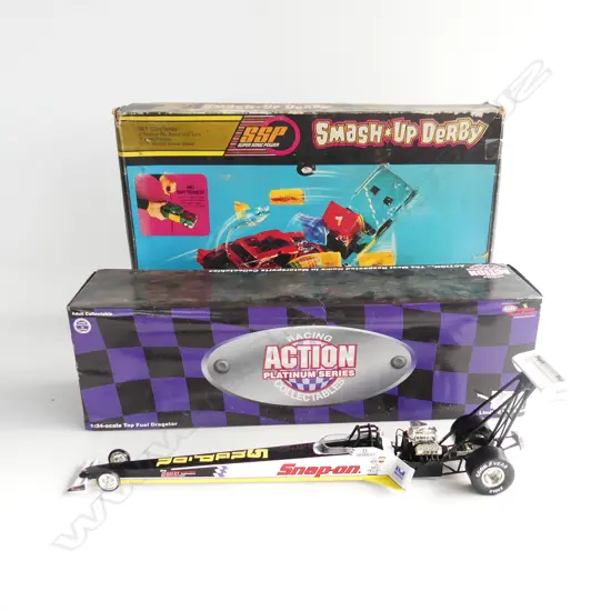 TOLTOYS BOXED SMASH UP DERBY TOY L440MM  & BOXED DIE CAST DRAGSTER L440MM