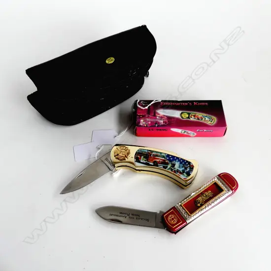 CASED DIE CAST 55 CHEVY FIRE CHIEFS CAR L280MM & 2 CASED FIREMANS POCKET KNIVES L100MM