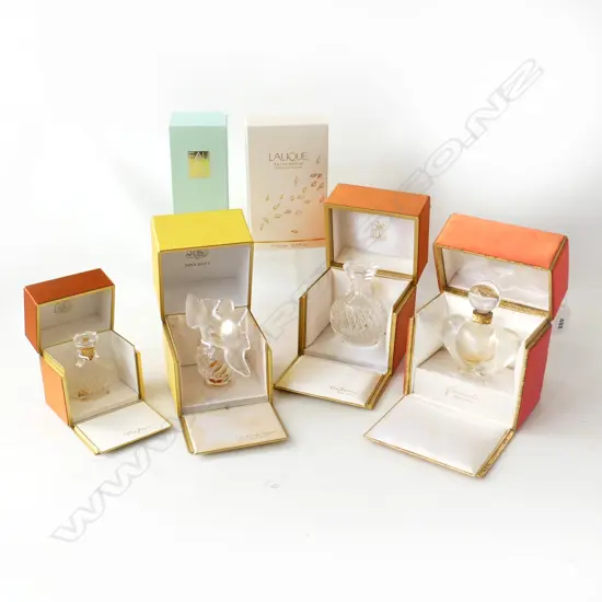6 BOXED PERFUMES; LALIQUE, NINA RICCI ETC