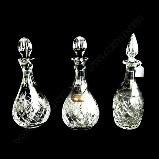 3 CRYSTAL DECANTERS, 1 w. STG SHERRY LABEL H.305mm