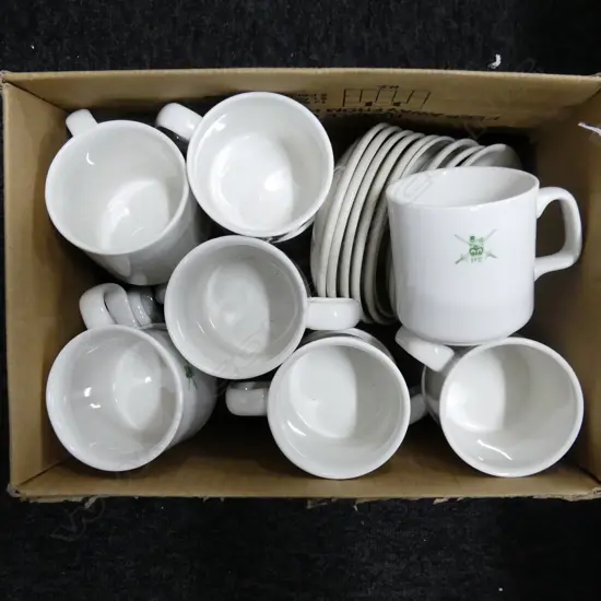 13 CROWN LYNN NZ ARMY LG MUGS + 9 SAUCERS 