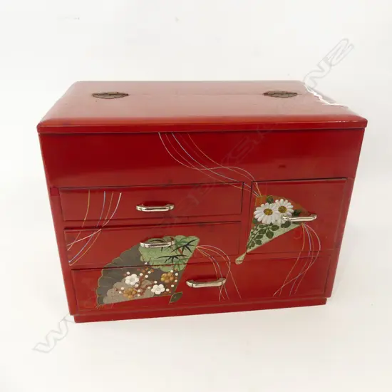 1970’S JAPANESE SEWING BOX red lacquered w painted floral fan designs. H.230mm