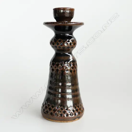 MIREK SMISEK CANDLESTICK,TENMOKU GLAZE w. IMPRESSED BANDING DECORATION - IMPRESSED MARK H. 215mm
