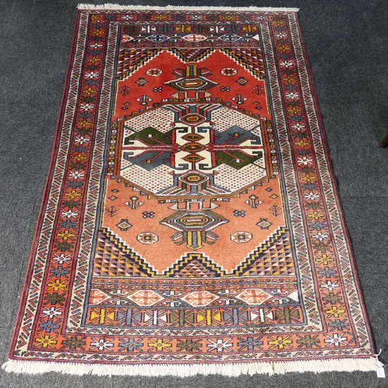 HAND KNOTTED ALL WOOL RUG 1800x1200mm