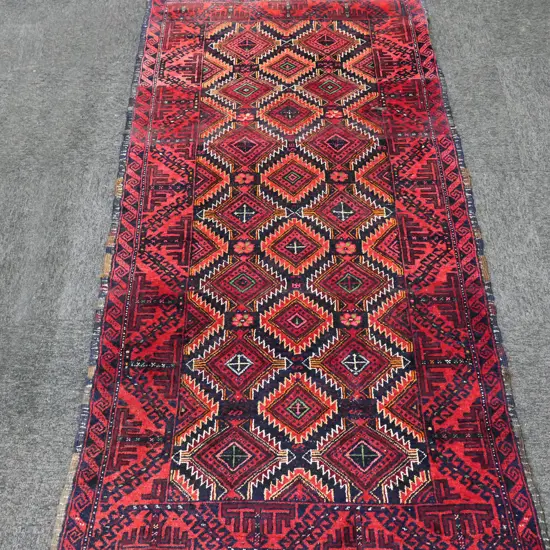 HAND KNOTTED ALL WOOL RUG 1950x1050mm