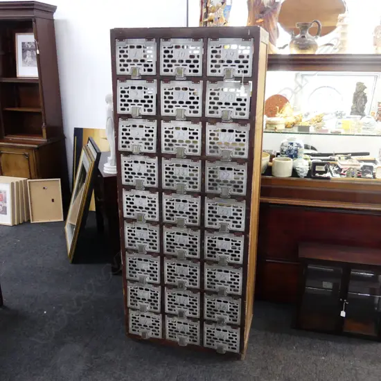VINTAGE PIGEON HOLE STORAGE CABINET 27 NUMBERED ALUMINIUM DOORS SOLID WOOD CONSTRUCTION H1730 W710 D400mm