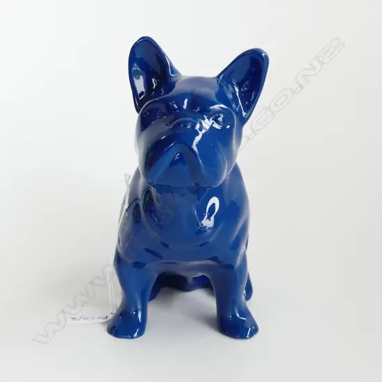 BLUE RESIN BULL DOG H.200mm