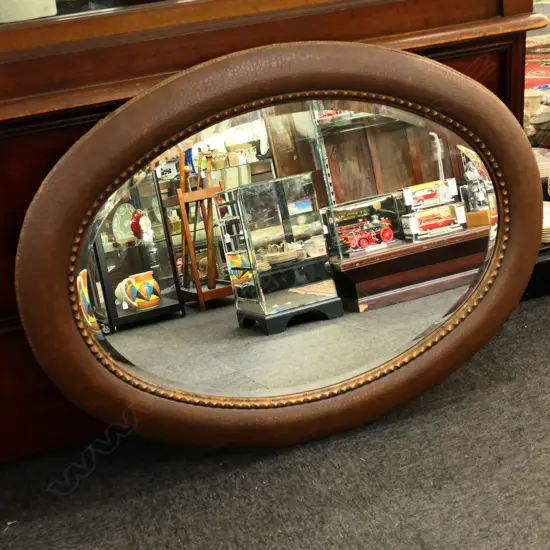 LG MODERN OVAL MIRROR 820x1120mm