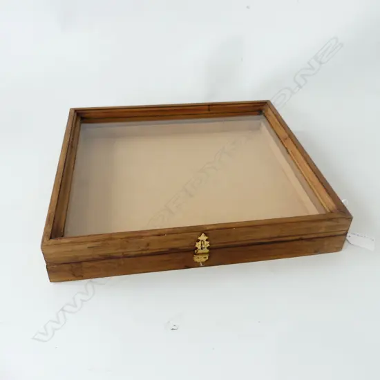 SMALL WOODEN & GLASS DISPLAY CABINET 310 X 340mm