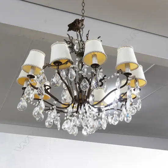 10 ARM FRENCH STYLE CRYSTAL CHANDELIER 800mm dia H.620mm