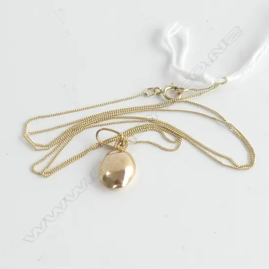 9CT FINE GOLD CHAIN & PENDANT .84GMS