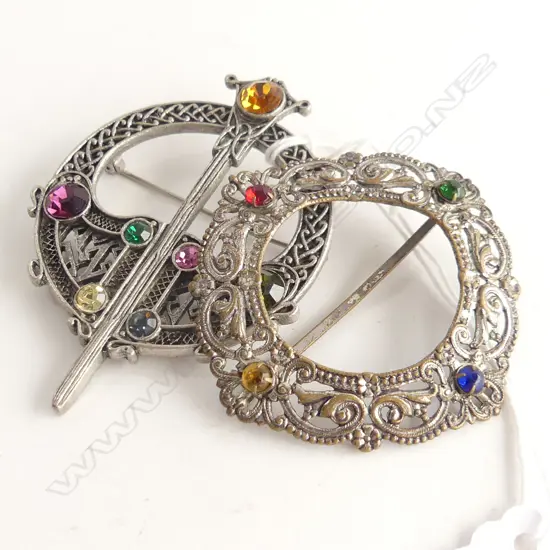 MULTI COLOURED STONE CELTIC BROOCH & SCARF CLIP 