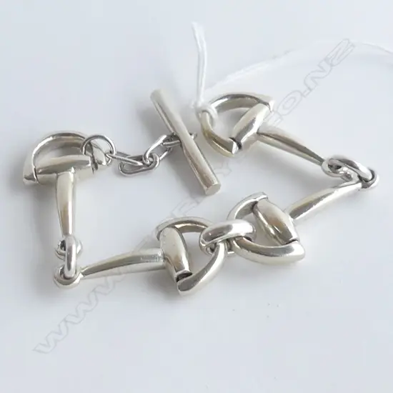 CAST SILVER HORSE BIT (MOUTHBIT) BRACELET 62gms