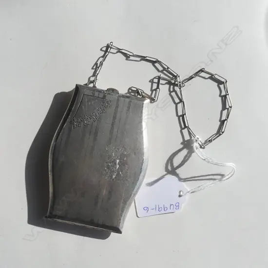 VINTAGE SILVER PLATE COIN & COMPACT PURSE 