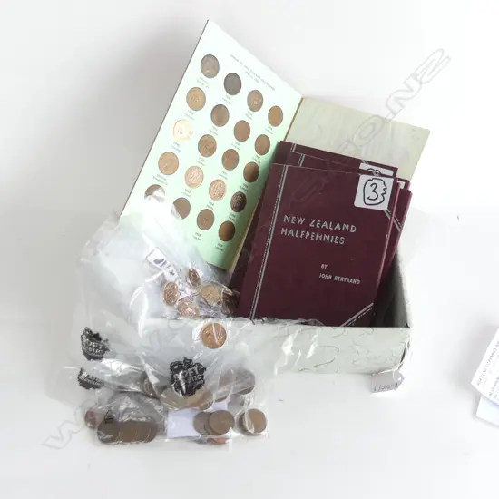 4 NZ 1/2 PENNY BOXED SETS (MOSTLY COMPLETE) + LOOSE HALF PENNIES