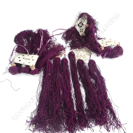 ART DECO PURPLE SILK & CARVED MOP NECK ENHANCER SATOIR