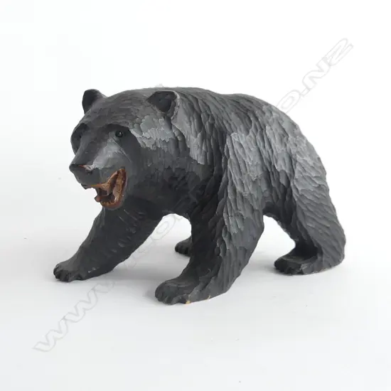 MID CENTURY CARVED WOODEN JAPANESE BROWN BEAR L 170MM