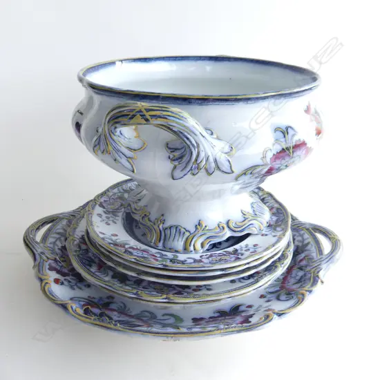 5 ANTIQUE PLATES + TUREEN (no lid) & PLATE 340mm dia AF