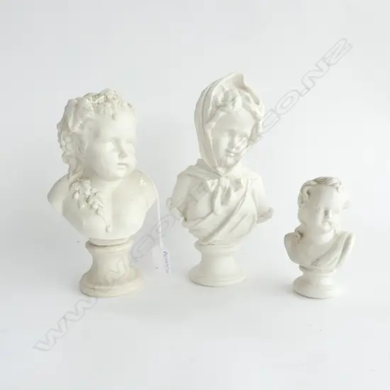 3 PARIAN WARE BUSTS OF CHILDREN H.235mm
