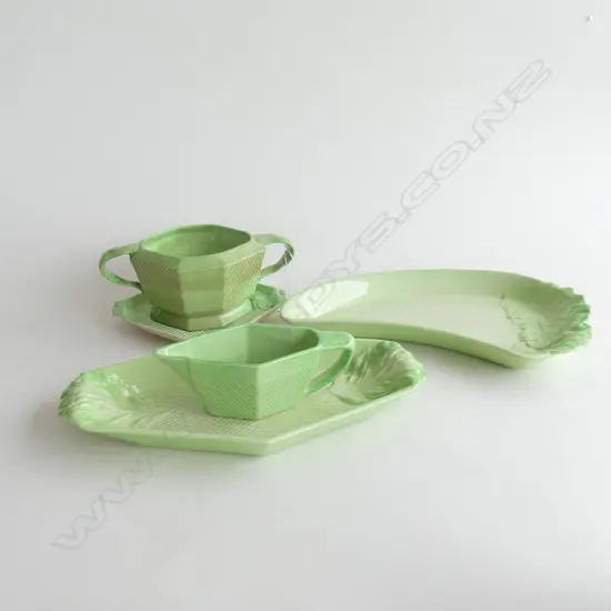 5 PCS CARLTON WARE ART DECO LETTUCE LEAF DISHES C1940-50's; JUGS, SM DISHES ETC.. SOME A/F