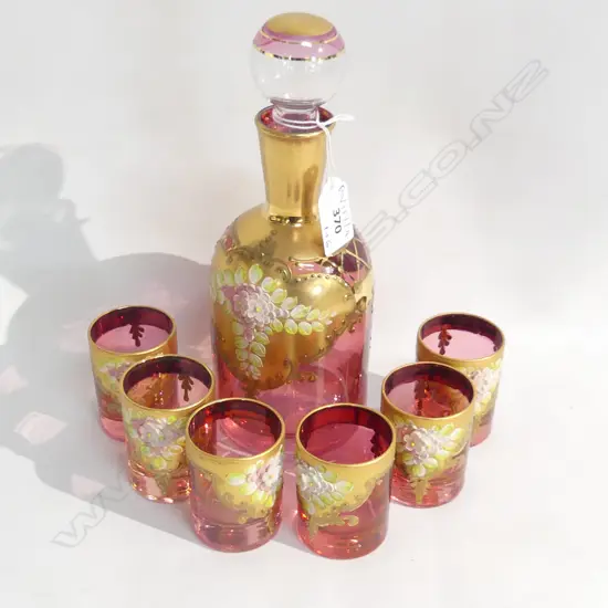 PINK VENETIAN GLASS LIQUEUR SET; DECANTER H.225mm + 6 SHOT GLASSES
