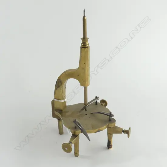 ANTIQUE BRASS WATCH MAKER'S TOOL H.210mm adjustable legs and clamps