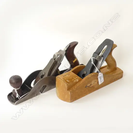 2 WOOD PLANES ONE METAL STANLEY No 10 1/4 & A WOODEN MARPLES PLANE