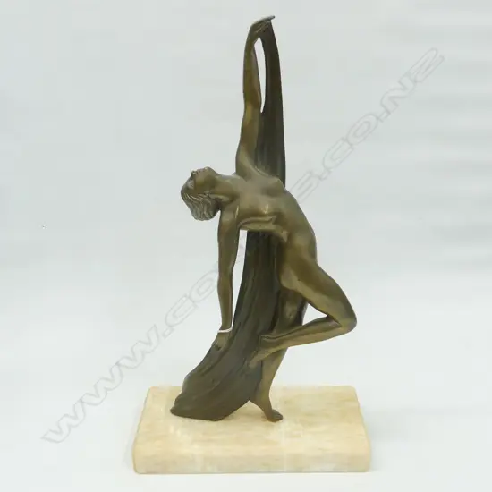 BRONZE DECO FIGURINE IN DANCING POSE ARM OUTSTRETCHED WITH DRAPERY H.440mm 