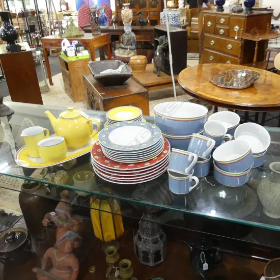 VILLEROY & BOCH 'SWITCH 1' DINNERWARE