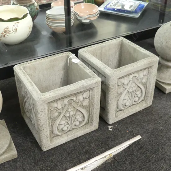 PR CONCRETE GARDEN MOTIF PLANTERS H.265mm