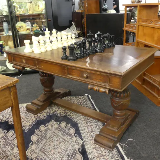 JACOBEAN STYLE OAK DESK 1400x800x750mm
