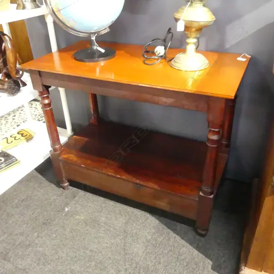 VICTORIAN TABLE w. NEW TOP 915x470x760mm