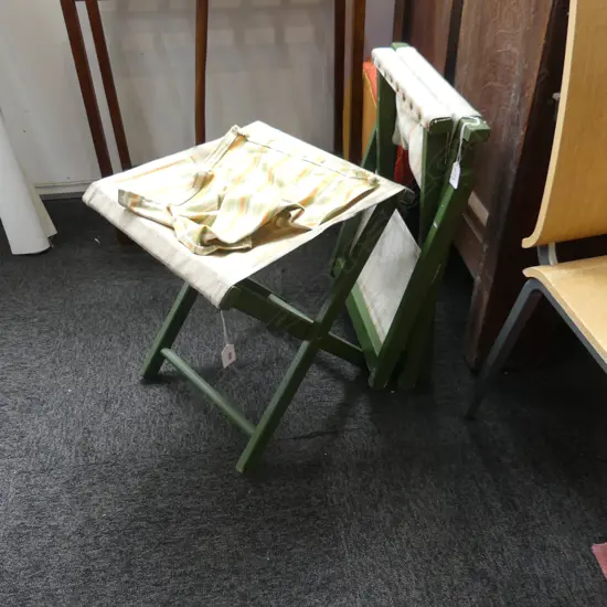 2 VINTAGE PAINTED BEACH SEATS