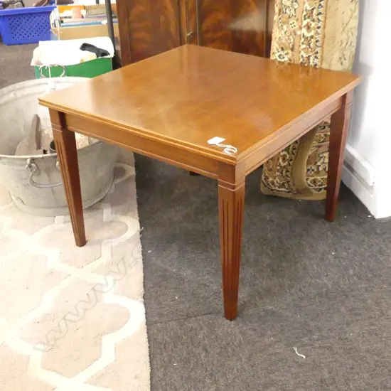 SQUARE OAK WOOD COFFEE TABLE 600 SQ MM