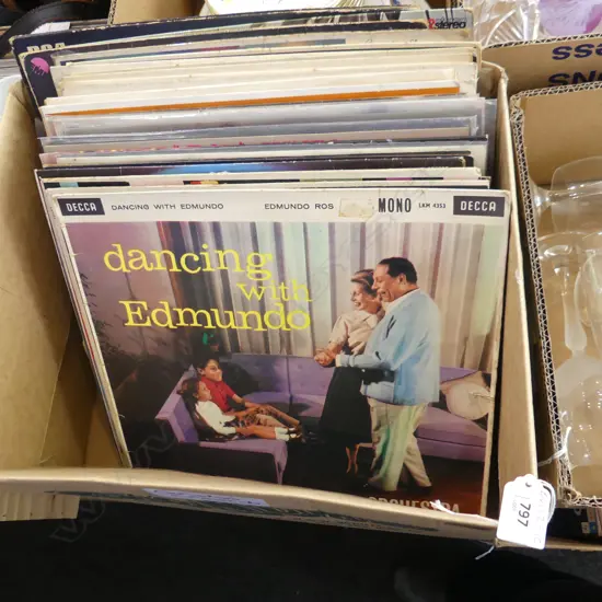 BOX ASST VINYL  ALBUMS 