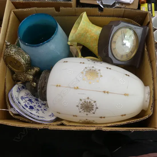 BOX LOT LIGHT FITTING GLASS VASE CLOCKS ETC