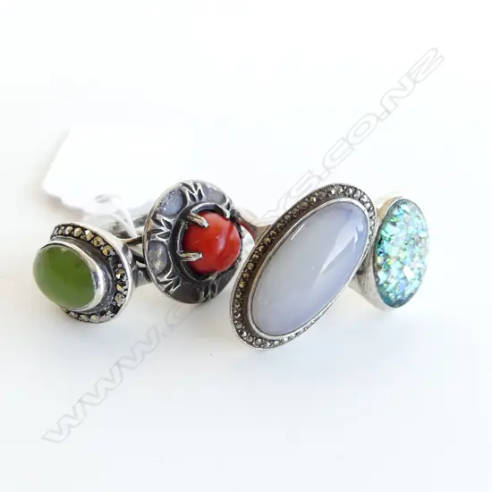 4 ASST VINTAGE LG GEMSTONE & STG SILVER DRESS RINGS INCL OPAL 