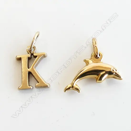 2 GOLD CHARMS, DOLPHIN (MARKED 375) & 'K'