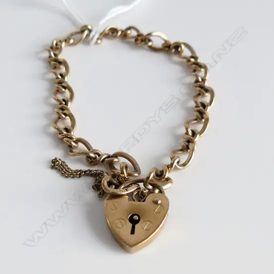 9CT GOLD CURB LINK BRACELET heart padlock clasp 10gms